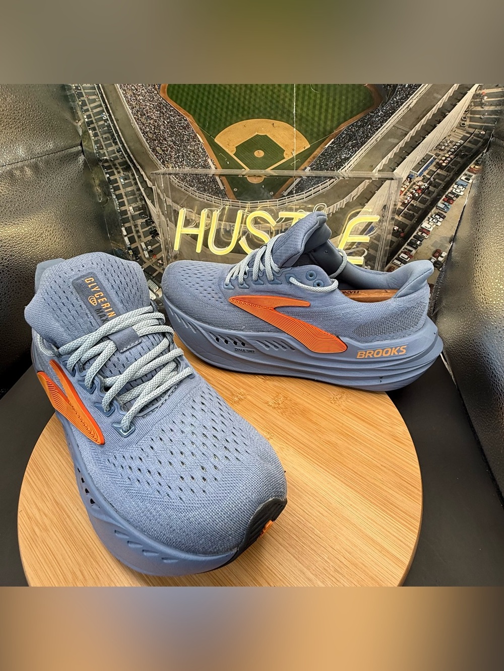 Brooks Glycerin Max ‘Country Blue Sky Orange’ Men’s Size 11 (D) - Picture 5 of 11